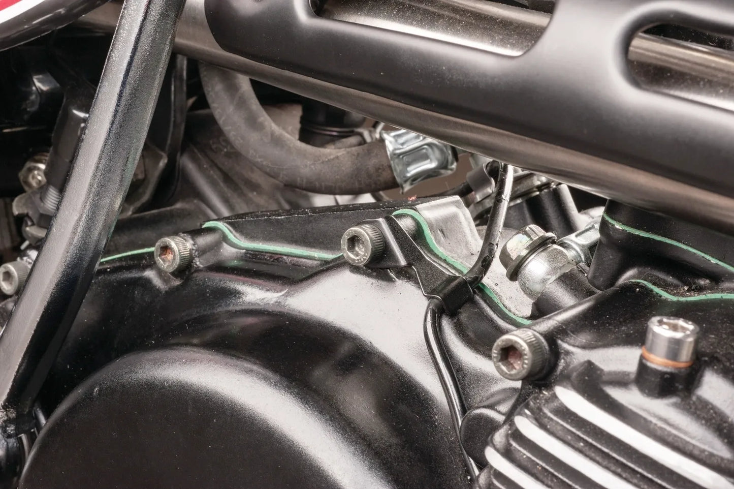Breaker Contact Cable Guide - at Clutch Cover - Stainless Steel Black Coated - XT500 TT500