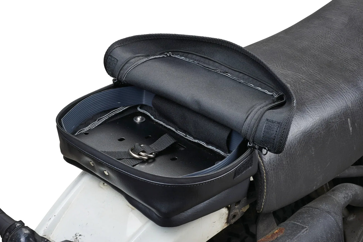 Replica Tail/Tool Bag, Double-layered Leatherette, 2-way zip, Aluminum Base Plate - Universal