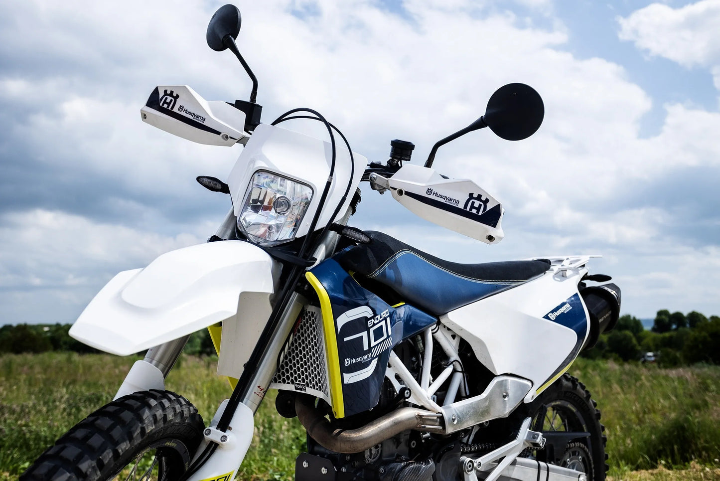 Yakk EXP - Radiator Guard - Black coated Aluminum - Husqvarna 701 Enduro/Supermoto (16-25)