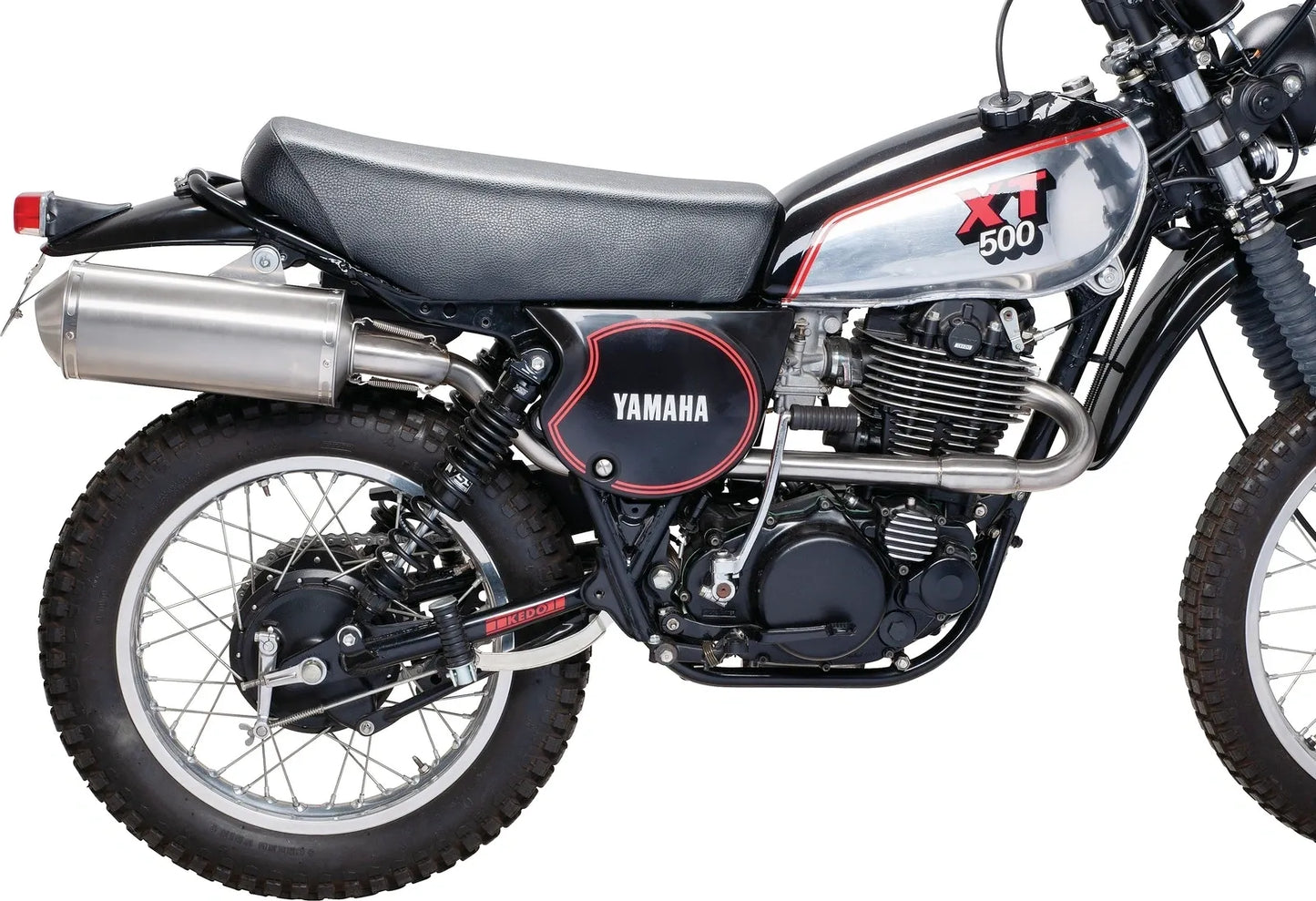 Side Cover Decal Set 'YAMAHA' - White Lettering - Glossy Black/Red Stripes - TT-Style Side Covers or XT500 '80-