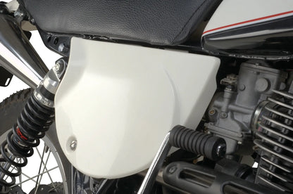 Replica Clean White Side Cover - Right - XT500 '80 and newer, TT500 '79 and newer