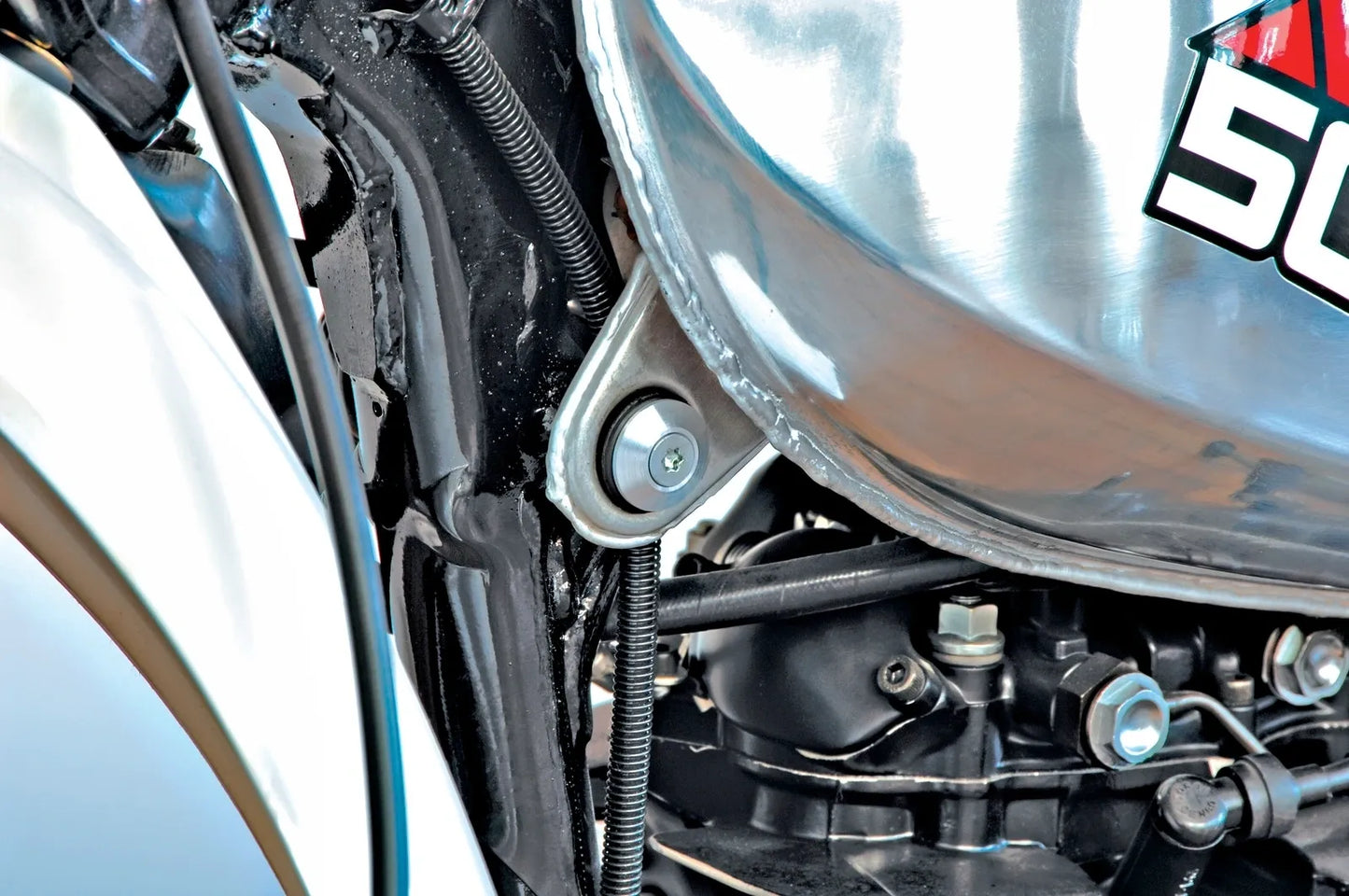 Fuel Tank Mounting Set - Hardware Kit - XT500 TT500
