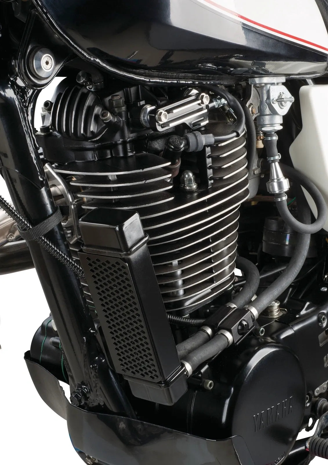 Oil Cooler - Protector - Type II - Aluminum Black Plastic Coated - XT500 TT500 SR500 Universal