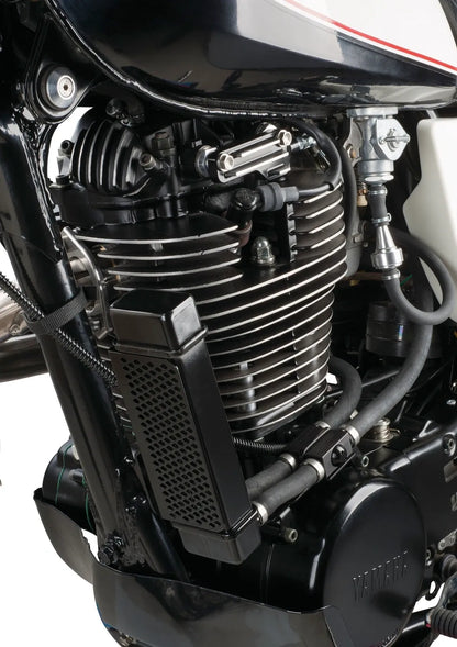 Oil Cooler - Protector - Type II - Aluminum Black Plastic Coated - XT500 TT500 SR500 Universal