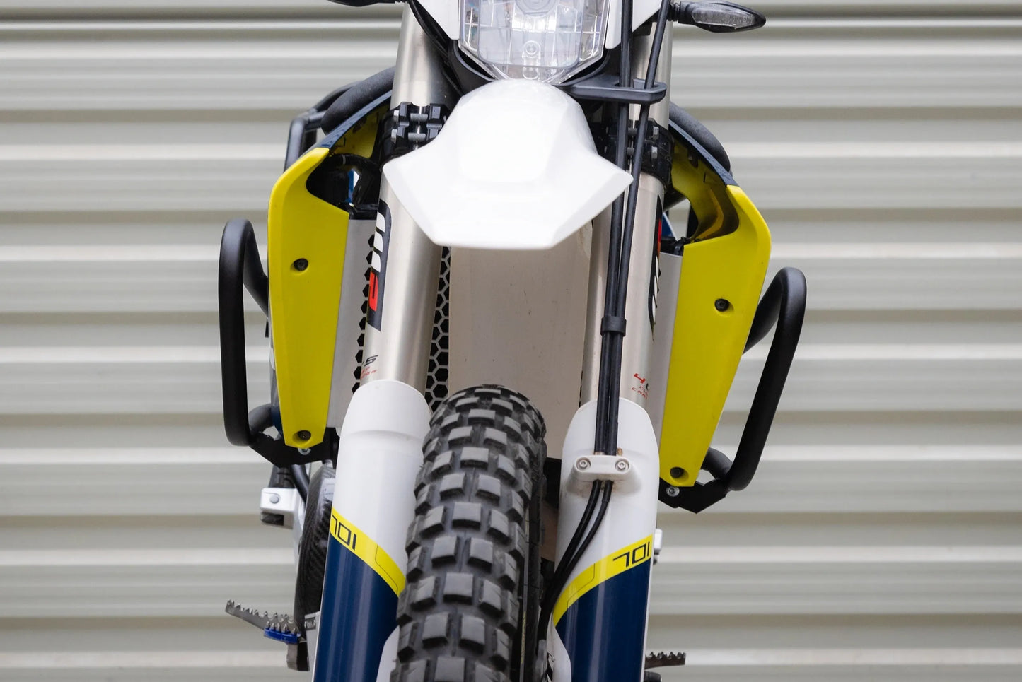 Yakk EXP - Crash Bar - Black - Husqvarna 701 Enduro/Supermoto (16-25), KTM 690 (19-25), Gas Gas 700 ES/SM (22-25)
