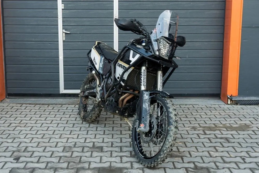 Yakk EXP -Headlight Guard - Black - YAMAHA T7 Tenere 700 (19-24)