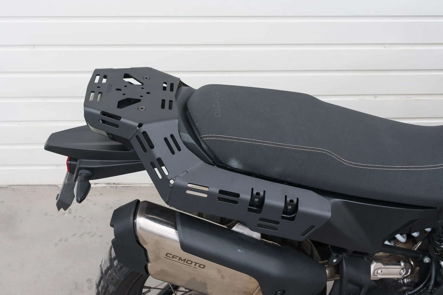 Yakk EXP - Side Pannier Luggage Rack - Black- Version II - CF MOTO 800 MT-X (25-26)