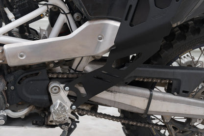 Yakk EXP - Side Pannier Luggage Rack - Black-coated Aluminum - Husqvarna 701 Enduro/Supermoto (16-25)