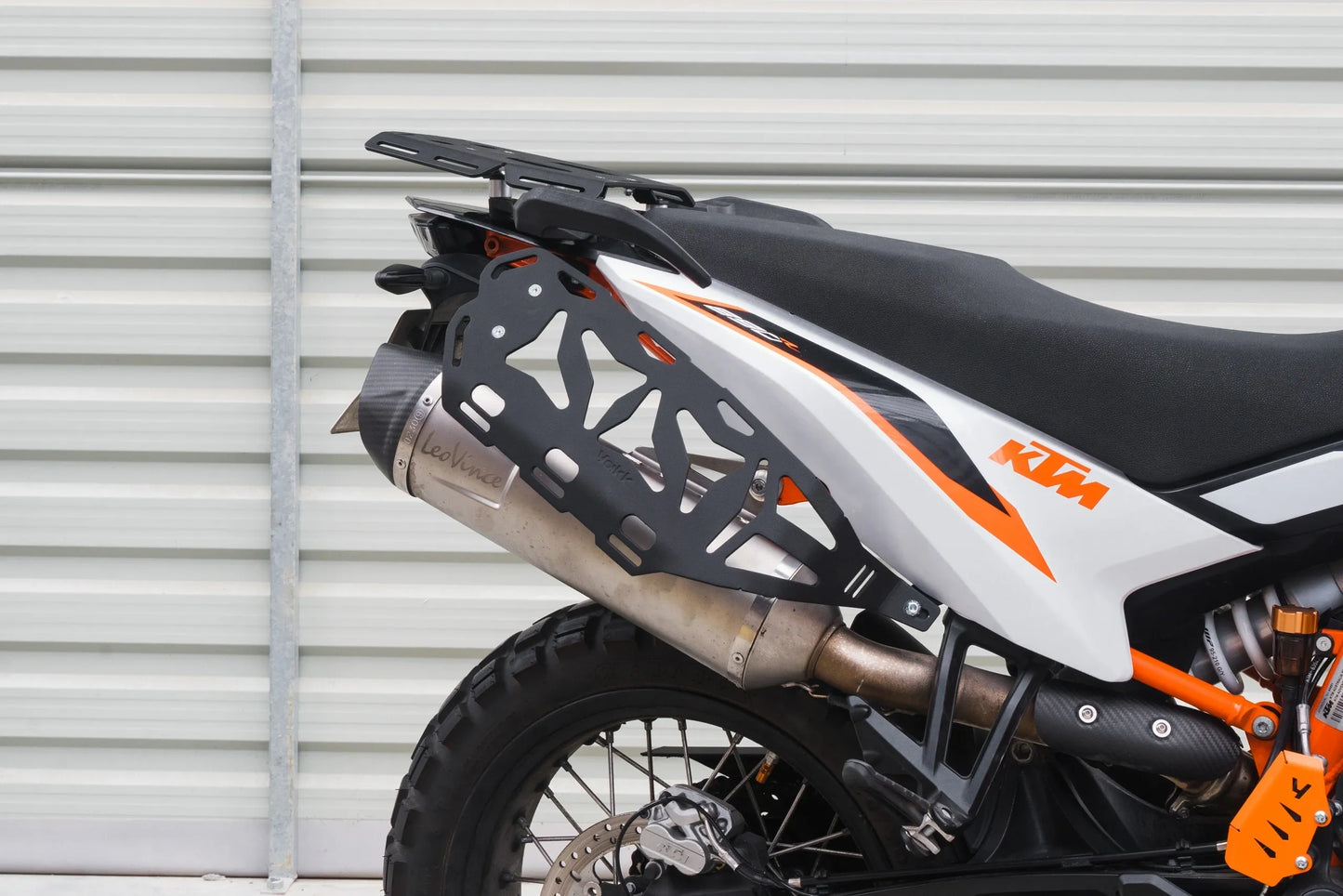Yakk EXP - Side Pannier Luggage Rack - Black - KTM 790 Adventure (19-25), KTM 890 Adventure (21-25), Husqvarna Norden 901 (22-25)
