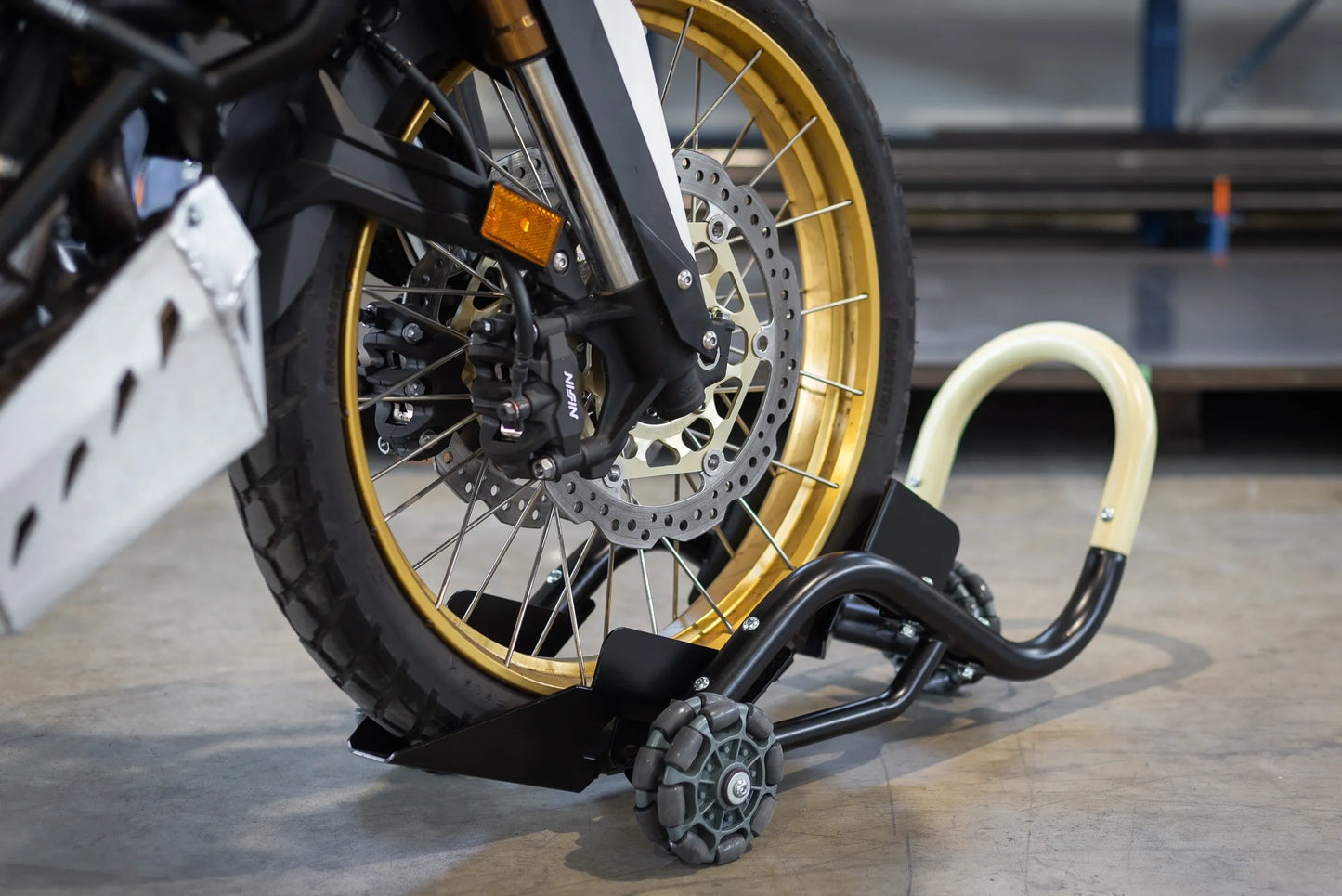 Yakk EXP 'AXEL' - Premium Motorcycle Front Stand - Multi Wheel/Omni Wheel Stand - Holder - Universal
